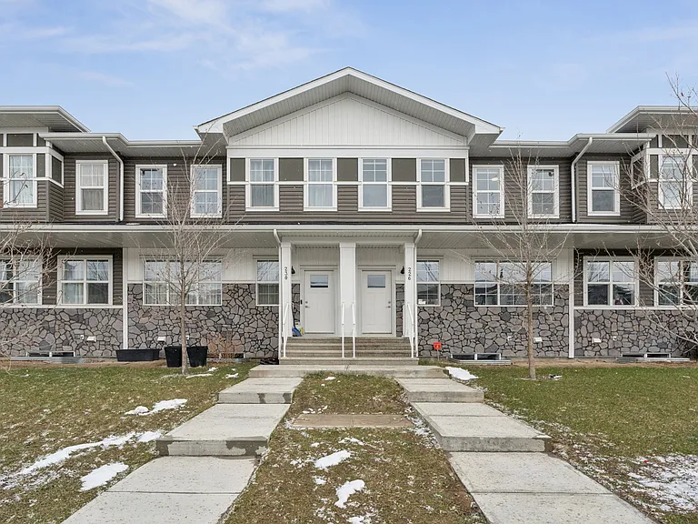 226 Dawson Way — Photo 1