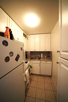 Rented by Corcoran | media 6