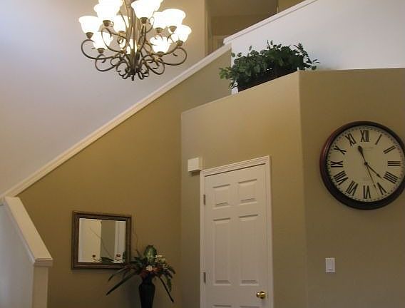 Front Entry/Stairs