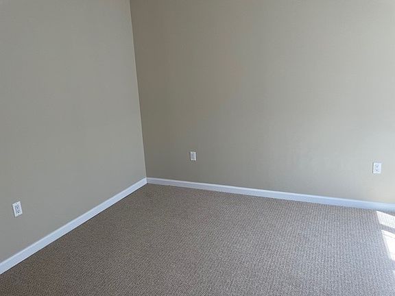 3rd image of 172-18 Jamaica Ave #6D