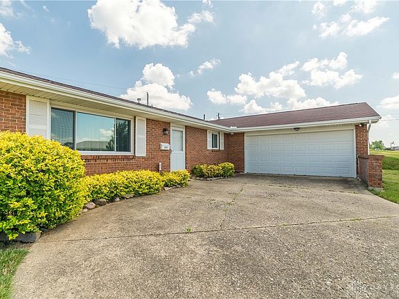 3rd image of 5331 Bromwick Dr