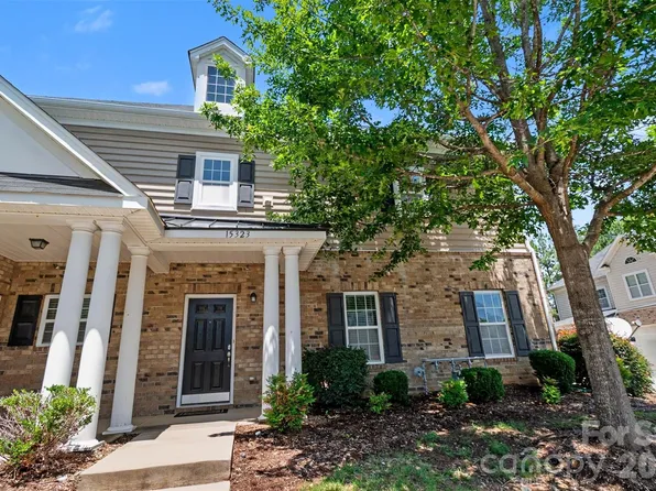 15323 Barossa Valley St, Charlotte, NC 28277
