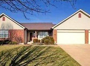 4569 Briargate Dr, Saint Charles, MO 63304