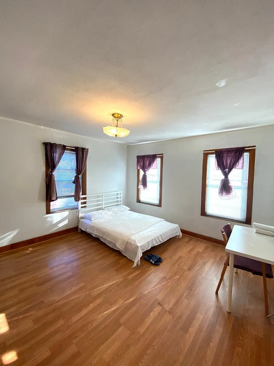Building Photo - 315 Highland Ave