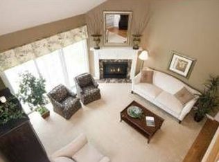 34 Abbeywood Ln, Canonsburg, PA 15317