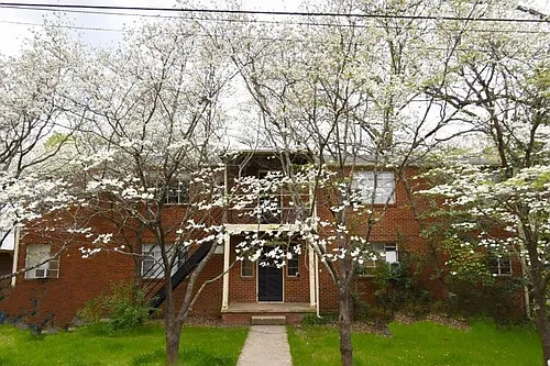 210 Cox Ave Photo 1
