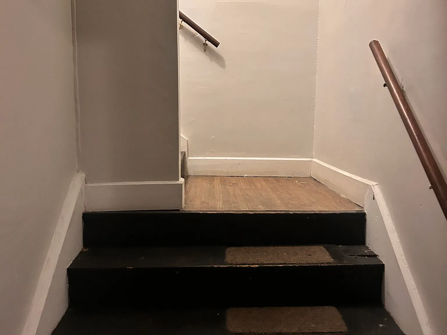 3 bed, $1,600 — Photo 2