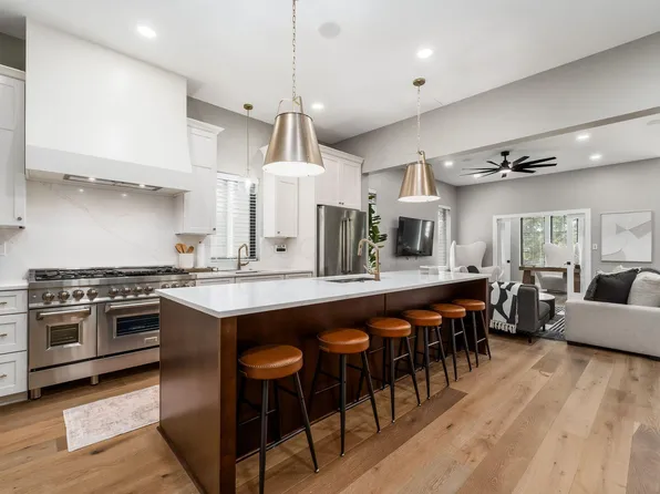 496 W 1st Ave, Columbus, OH 43201