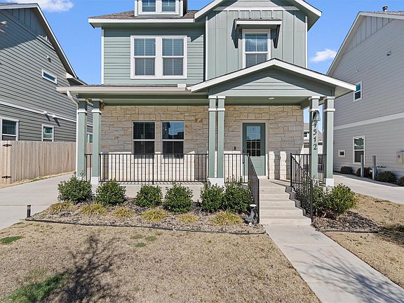 4th image of 1512 Weatherford Ln