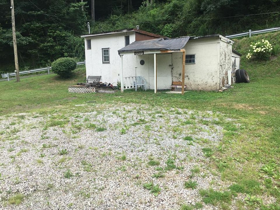 2nd image of 2351 Prudence Rd