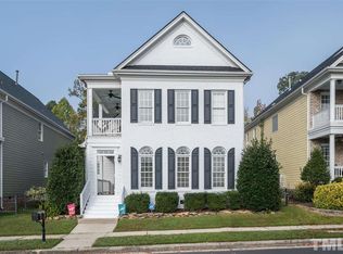 515 Commons Walk Cir, Cary, NC 27519