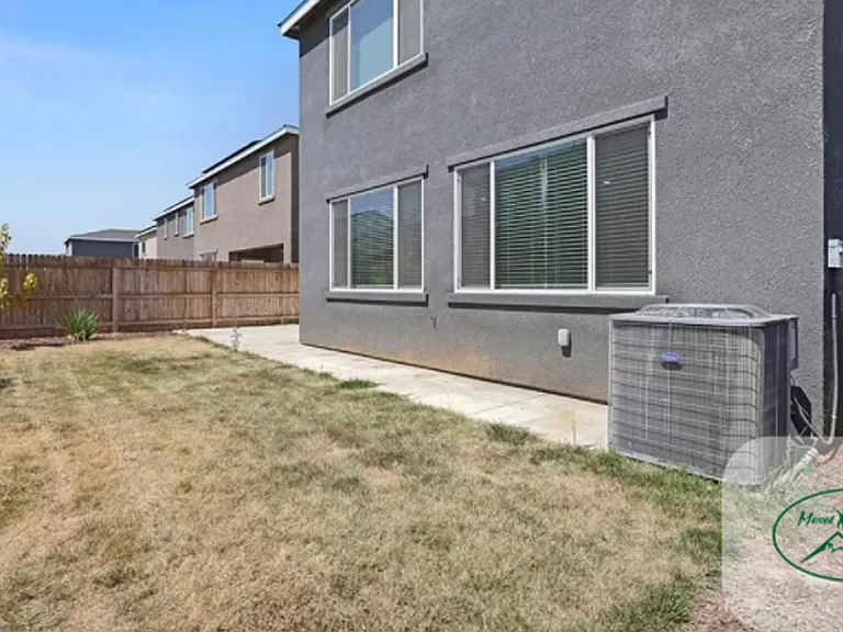 2346 Vaca Way — Photo 52
