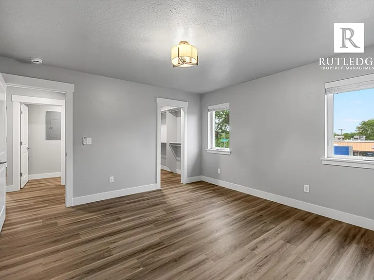 218 Academy Pl #2 — Photo 6