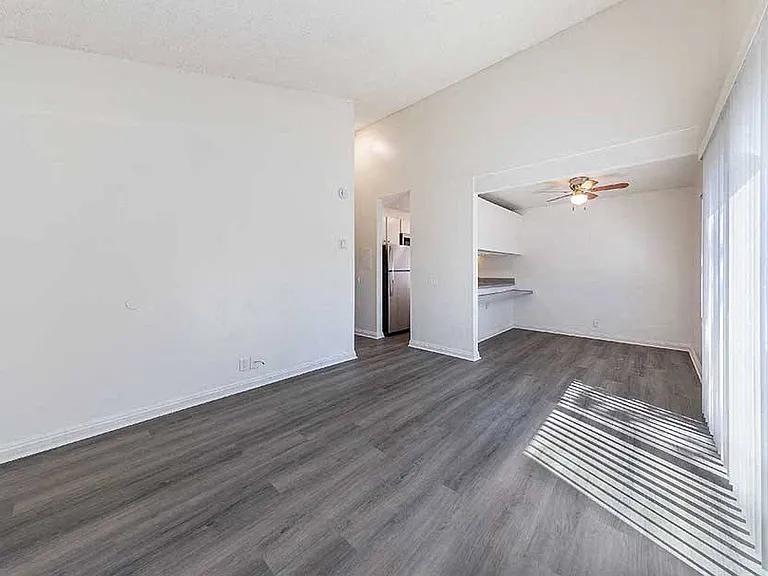 Park Place Apartments — Photo 67