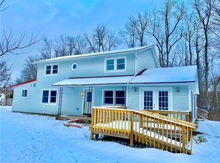 2104 Layton Street Rd, Lyons, NY 14489