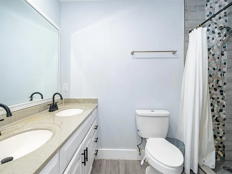 7118 Caloosa Ct — Photo 17