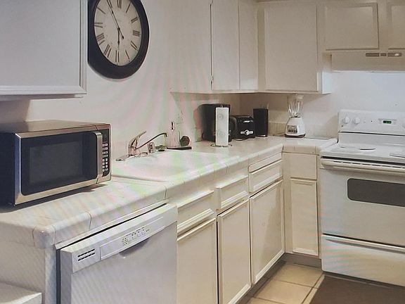4th image of 2535 N 1st St #101 & 102
