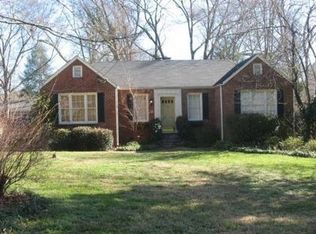 90 E Lake Dr SE, Atlanta, GA 30317