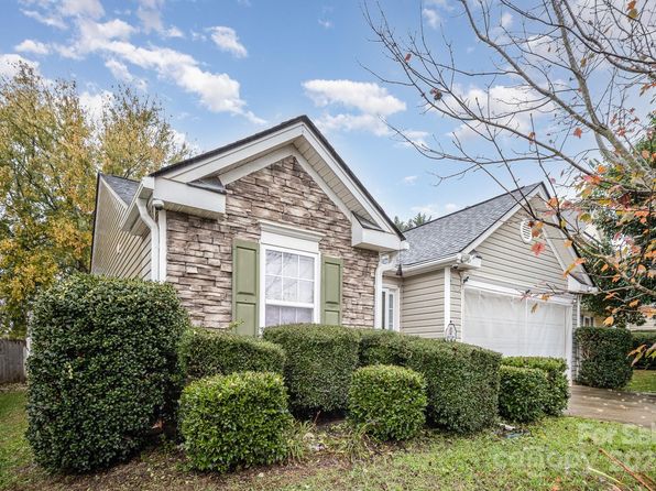 105 Ranlo Ave, Gastonia, NC 28054