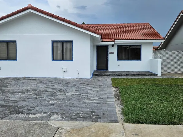 14765 Kendale Lakes Blvd, Miami, FL 33193