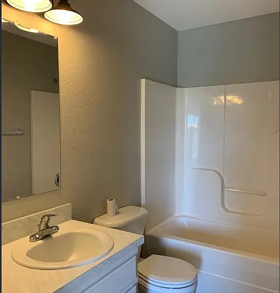 908 Cherry Loop — Photo 4