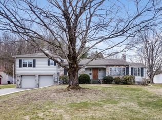 536R Pleasant St, Willimantic, CT 06226