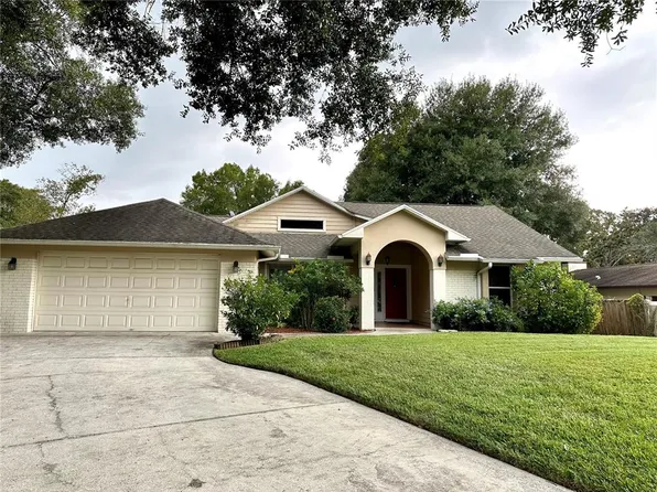 3463 E Lake Dr, Land O Lakes, FL 34639