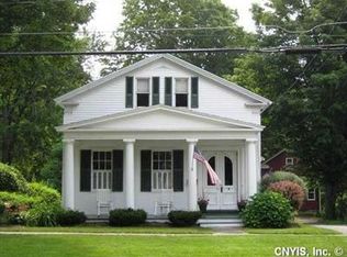 22 Onondaga St, Skaneateles, NY 13152