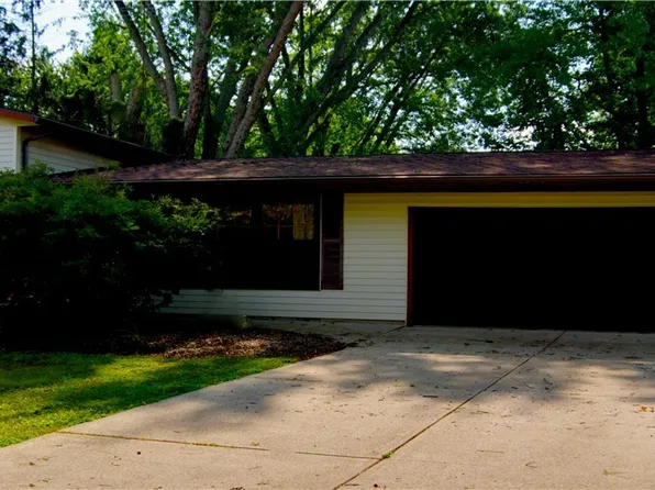 12780 Barbara St SW, Massillon, OH 44647