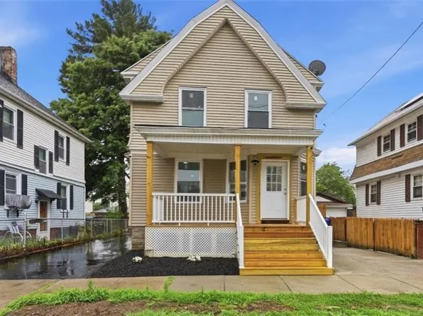 252 California Ave, Providence, RI 02905
