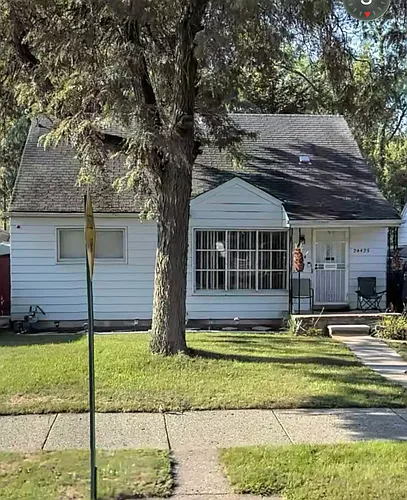 24425 Florence St Photo 1