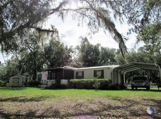 18130 SE 52nd St, Ocklawaha, FL 32179