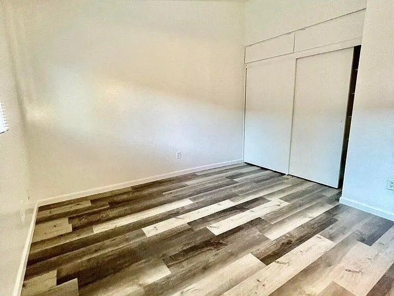 32 W Loma Vista Dr #102 — Photo 18