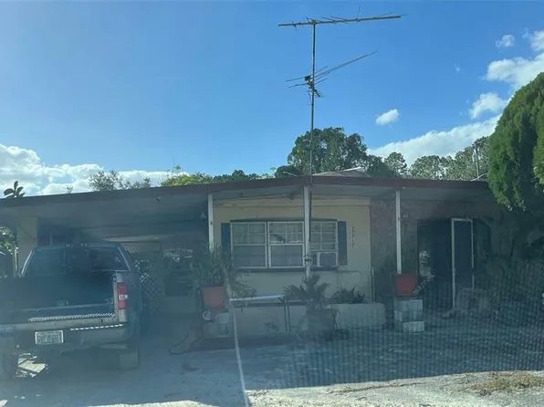 37717 Phelps Rd, Zephyrhills, FL 33541
