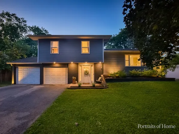 30W172 Claymore Ln, Naperville, IL 60563