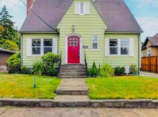 506 Jersey St, Silverton, OR 97381