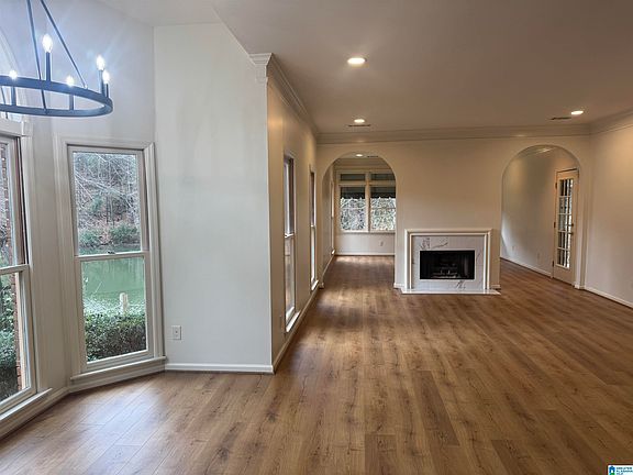 2nd image of 4588 Lake Valley Dr