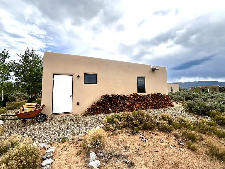 28 Piedra Vista Rd #B — Photo 11