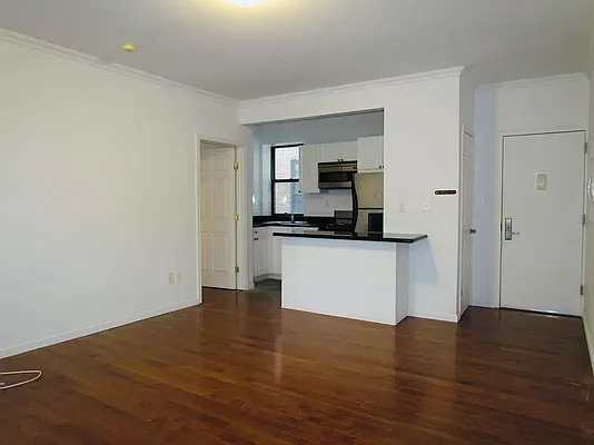 Rented by Manhattan Spaces | media 12