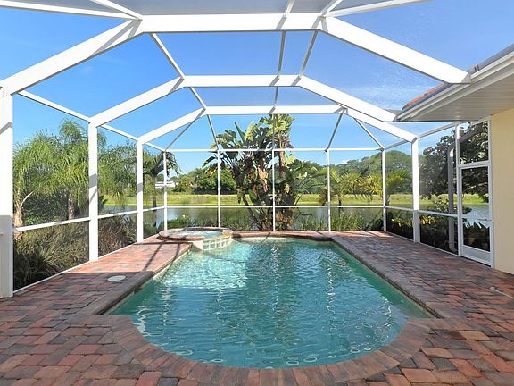 Luxurious pool/spa lakeside.