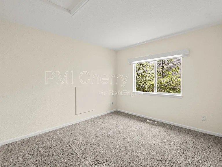 7021 S Valdai St — Photo 23