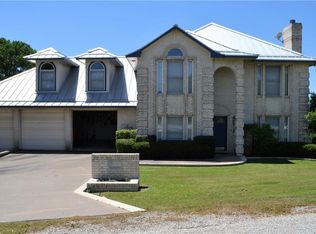 1249 Briar Ct, Whitney, TX 76692