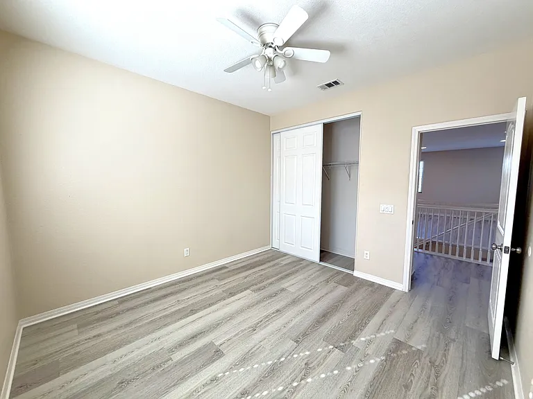 40220 Emily Pl — Photo 46