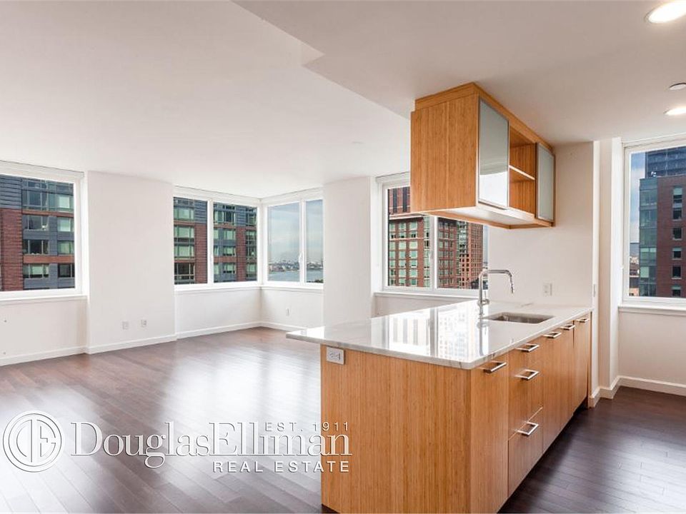 1st image of 200 N End Ave APT 19B