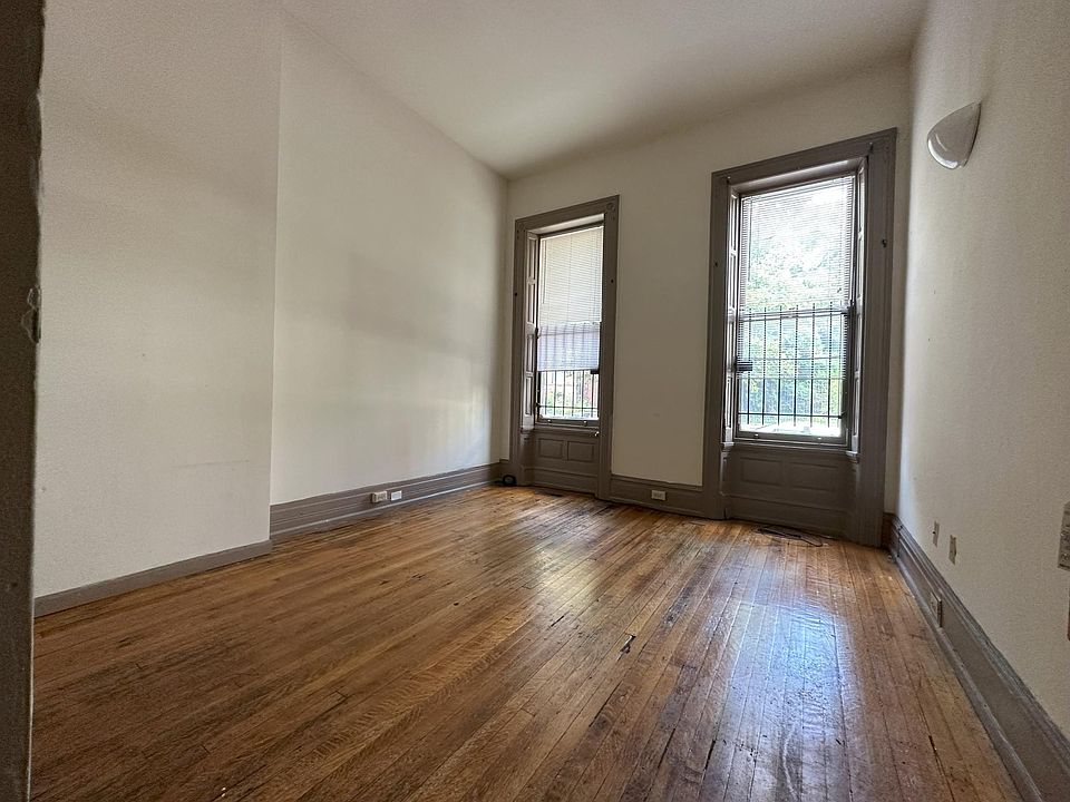 1st image of 1524 N 16th St #1F