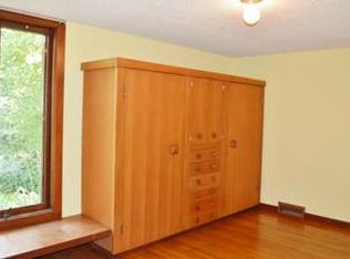 1505 Crane Ct, Midland, MI 48640