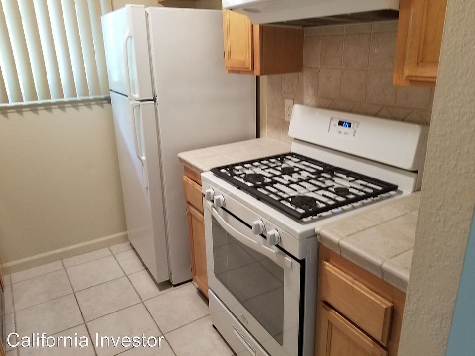 1st image of 3675 Galena Dr APT 4