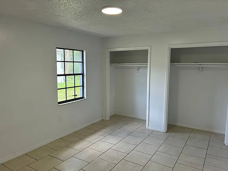 733 Pineville Ln — Photo 11