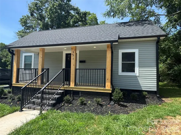 331 E Lowrance Ave, Mooresville, NC 28115