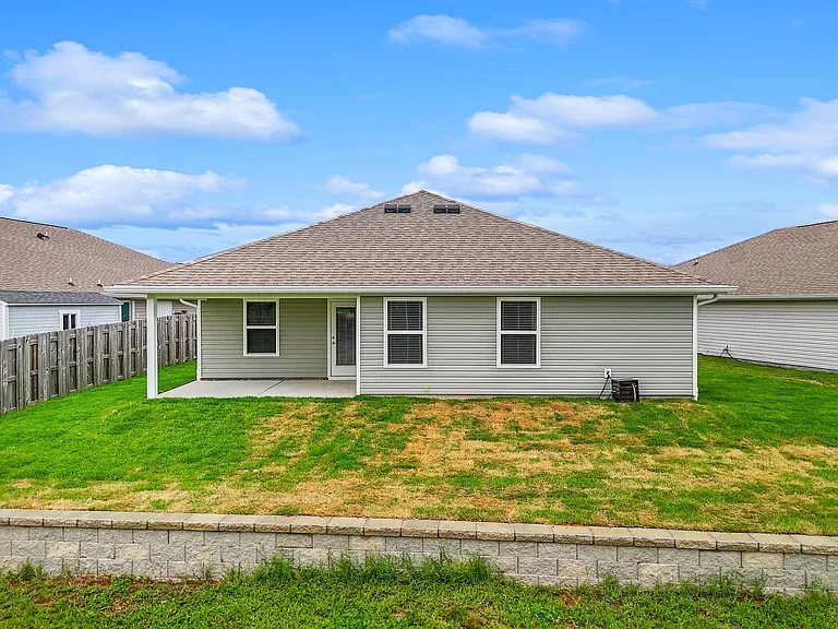 240 Red Bay Rd — Photo 31